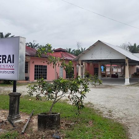 Sri Peserai Homestay Batu Pahat Dış mekan fotoğraf