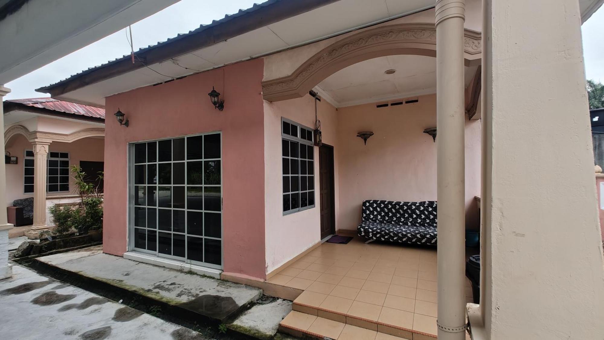 Sri Peserai Homestay Batu Pahat Dış mekan fotoğraf